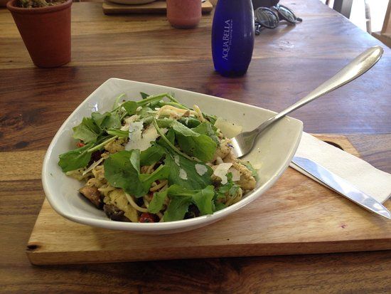 Starling and Hero Bicycle Cafe